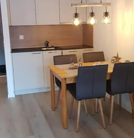 Modernes Wohlfuehlstudio Im Haus Eldorado Mit Traumaussicht * 로이커바드